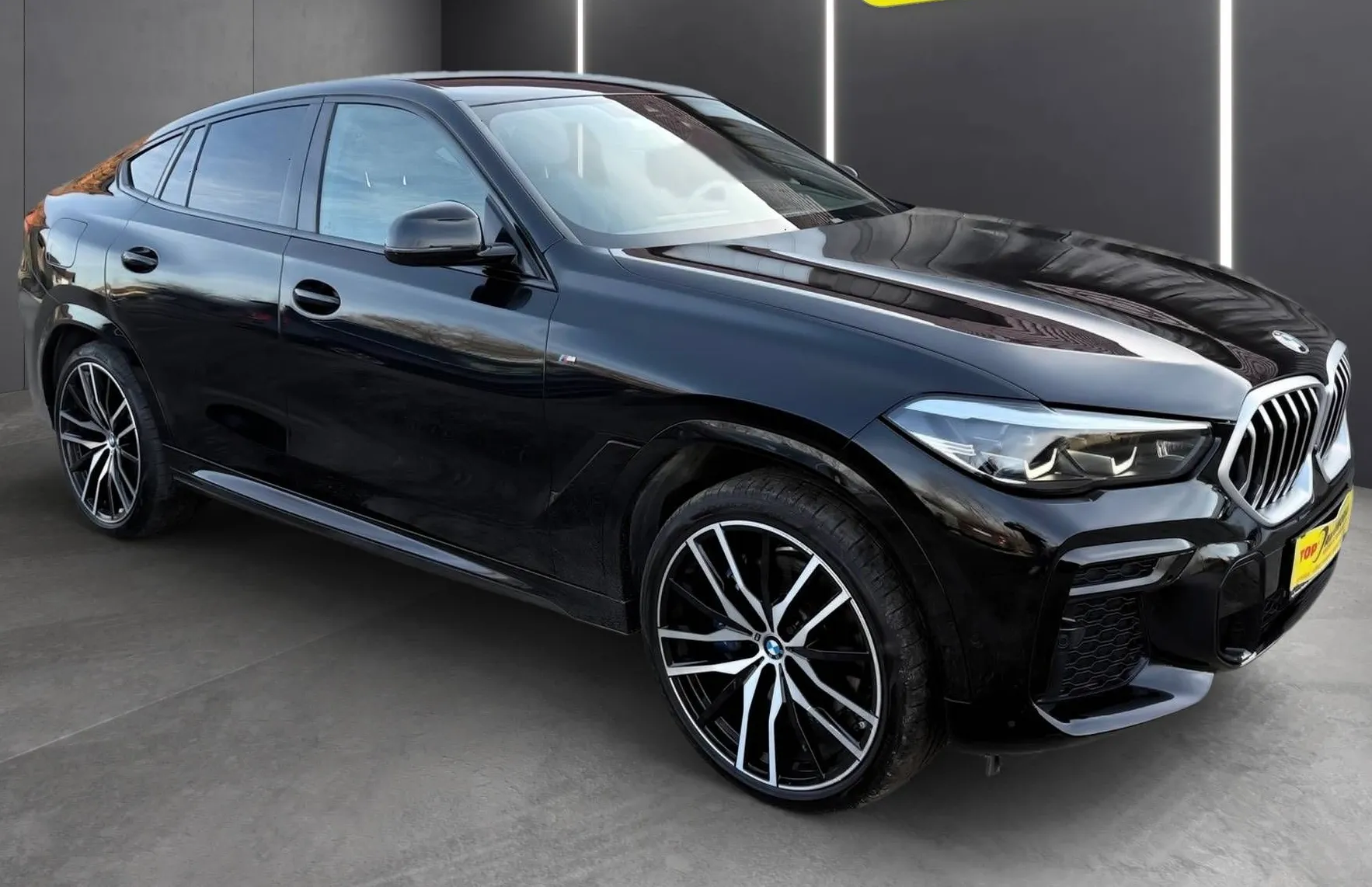 Zunanja slika - BMW X6 - serija : xDrive30d M SPORT PAKET LED NAVI ACC PANO 360 KAM. - 9