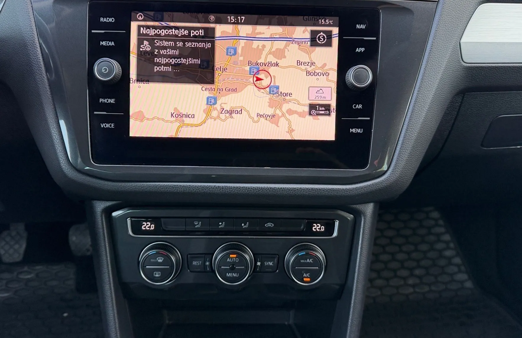 Zunanja slika - VW Tiguan - 2.0 TDI Comfortline Kamera - LED - Kljuka... - 13