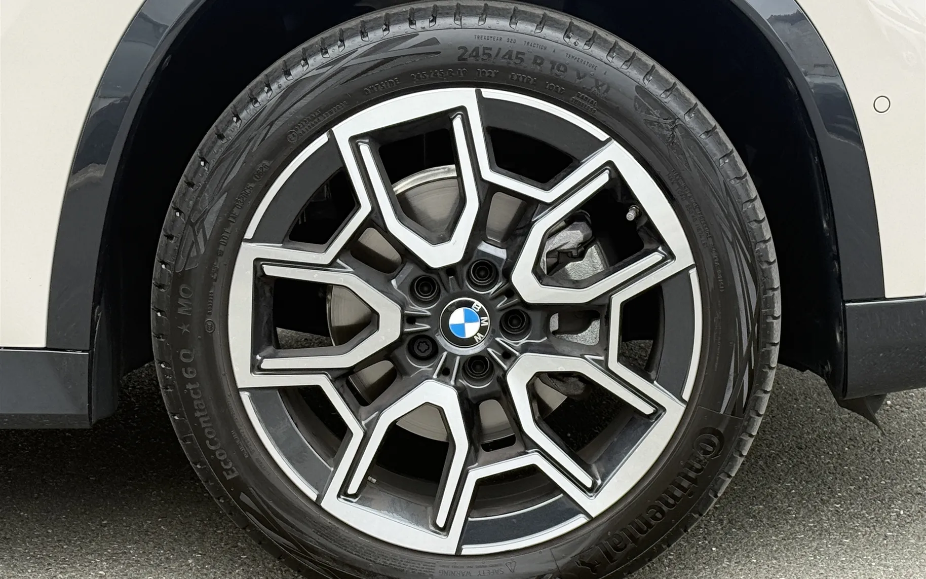 Zunanja slika - BMW X1 - sDrive18d - 4