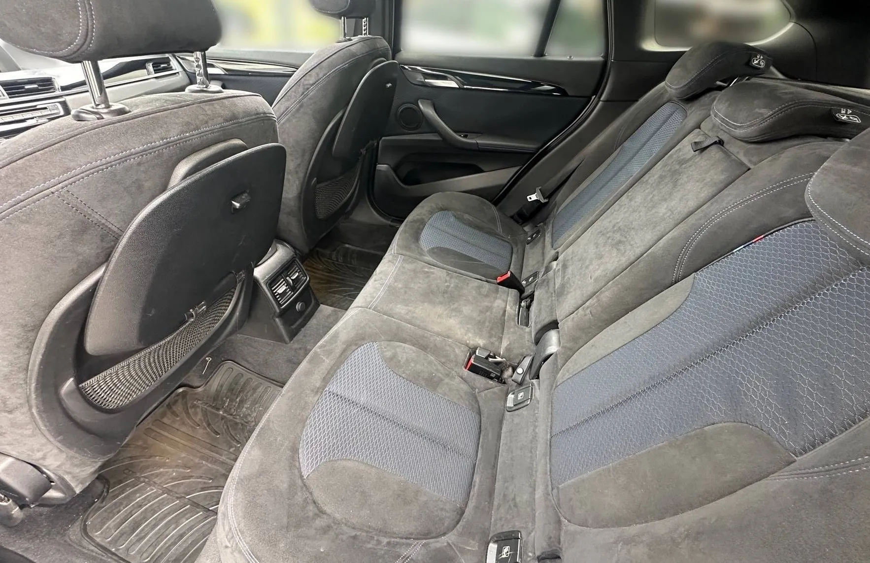 Zunanja slika - BMW X1 - serija :  xDrive25i M SPORT LED ACC NAVI PANO KAM KLJUKA - 19