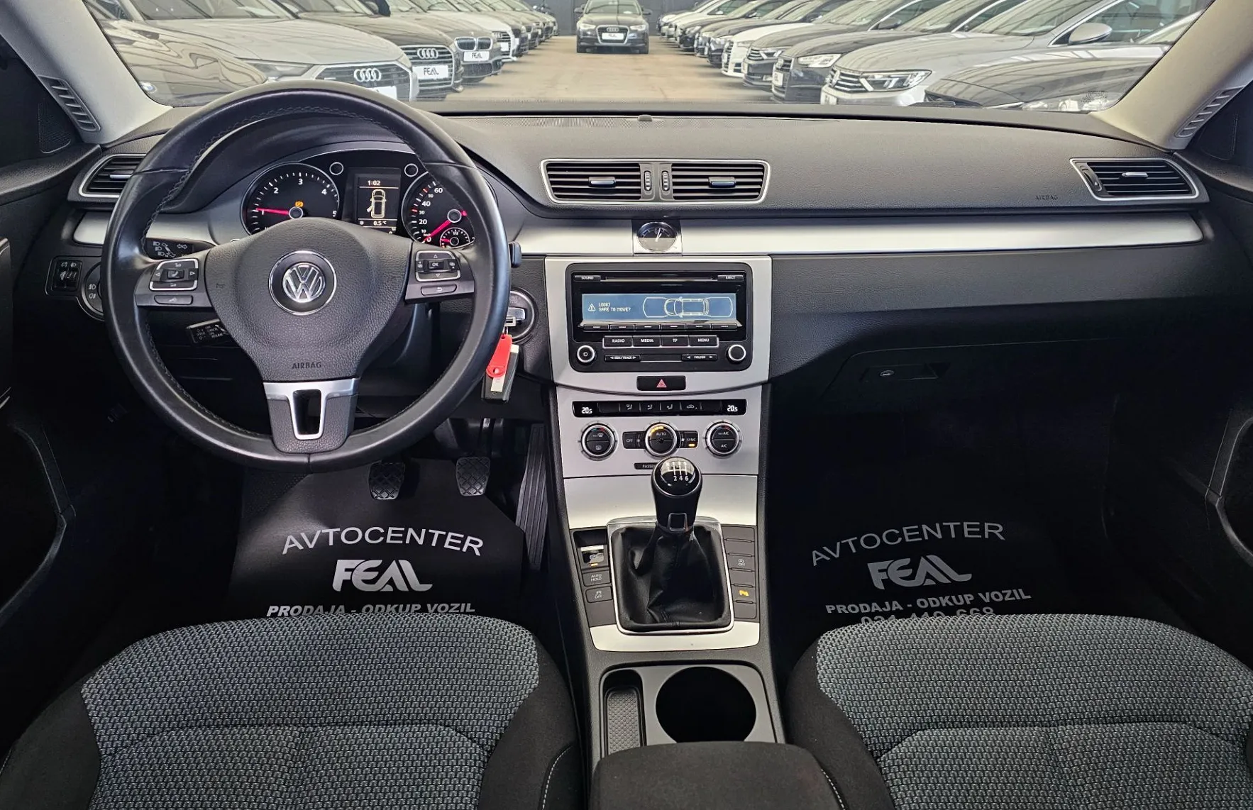 Zunanja slika - VW Passat - Variant 1.6 TDI-ODLIČEN-SERVISNA  KNJIGA-TEMPOMAT... - 10