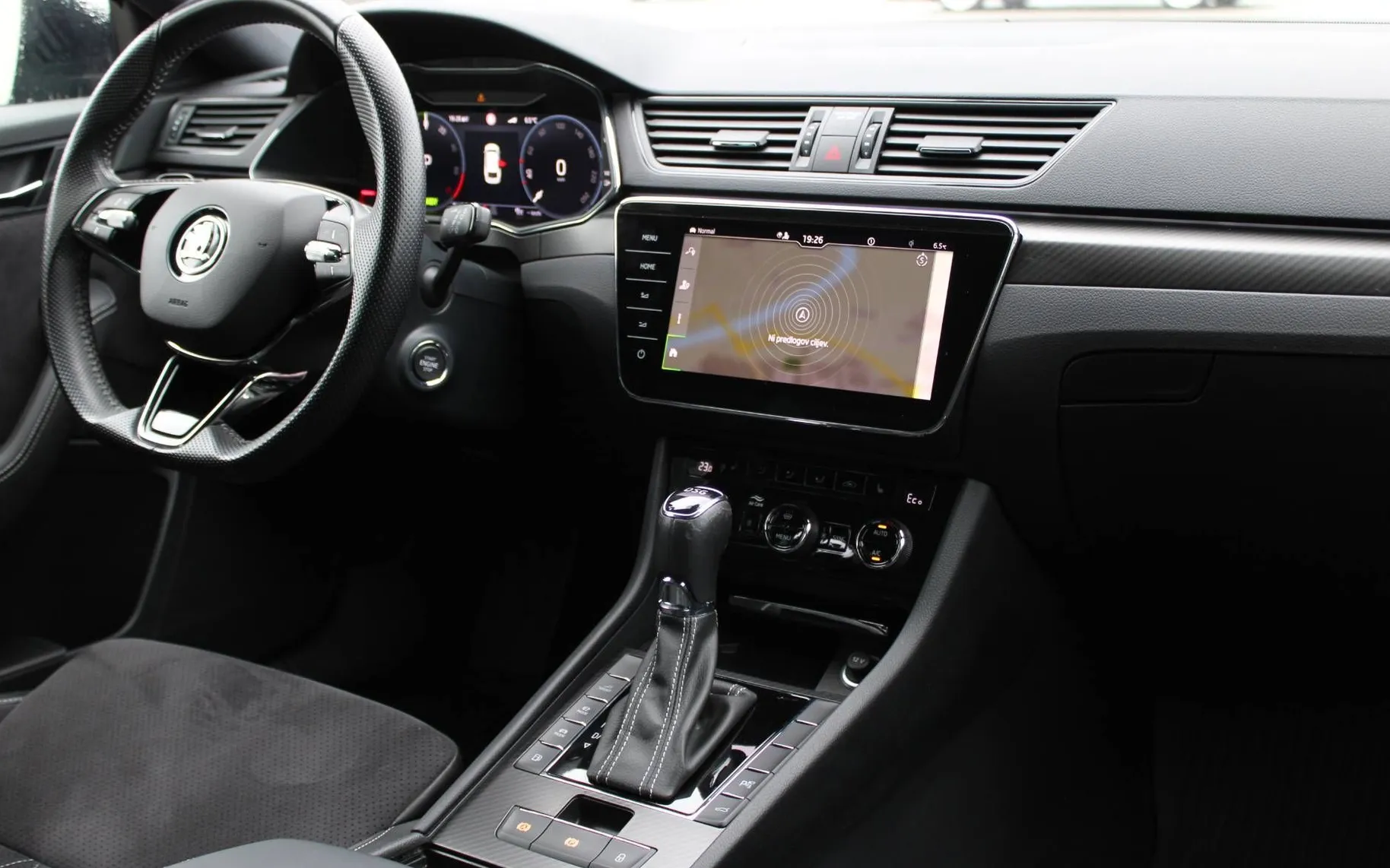 Zunanja slika - Škoda Superb - 1.4 TSI PHEV SPORTLINE Combi DSG... - 8