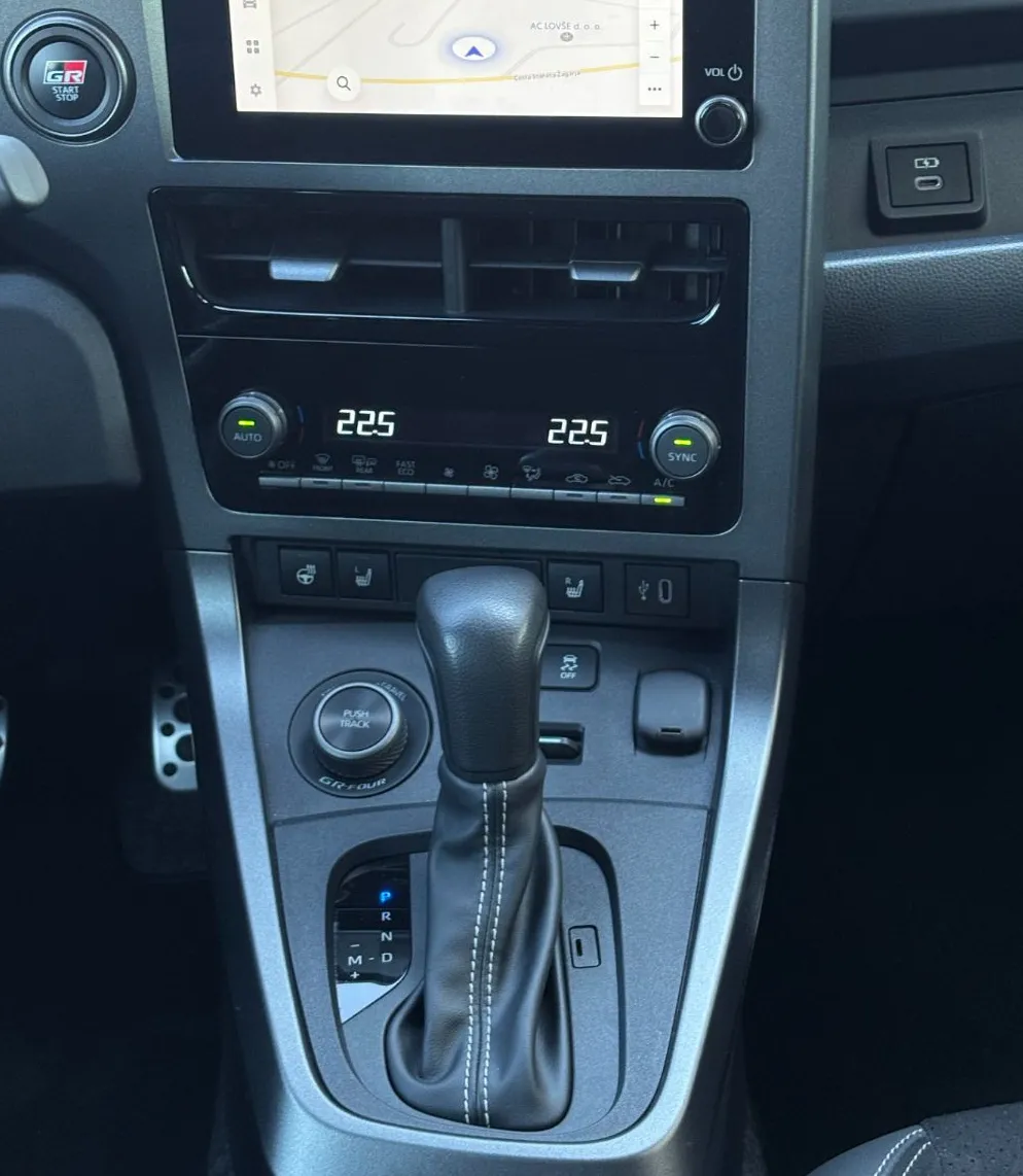 Zunanja slika - Toyota GR Yaris - 1.6 AWD GR-FOUR Race JBL - 15