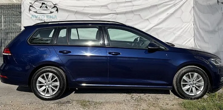 Zunanja slika - VW Golf - Variant 1.6 TDI - LED - NAVI - VELIK EKRAN - ALU15 - PDC2x - 5