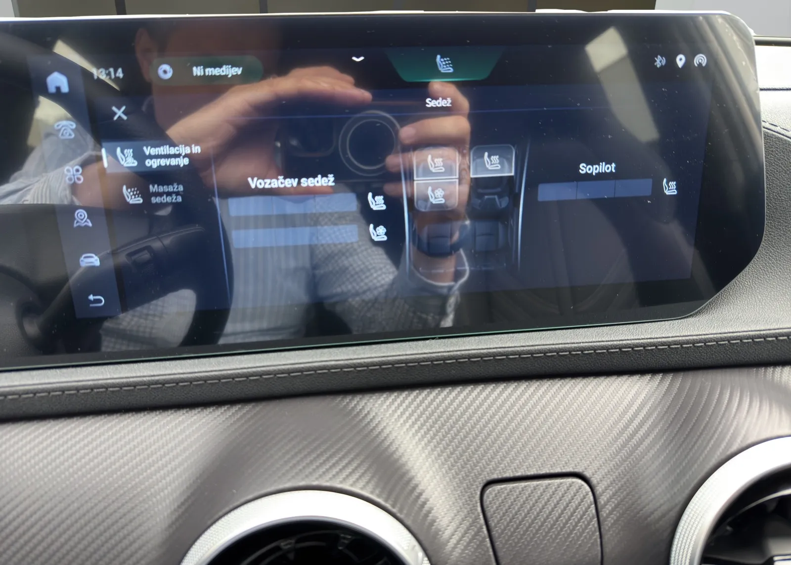 Zunanja slika - Forthing T5 Evo EV - FRIDAY 64.4kWh + PANORAMA + DAB + RADAR + BLISS + - 10