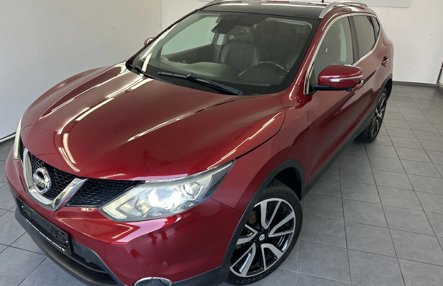 Zunanja slika - Nissan Qashqai - 1.6 DCI TEKNA 4WD+4ALU.KAMERA.PANORAMA.USNJE.LED - 1