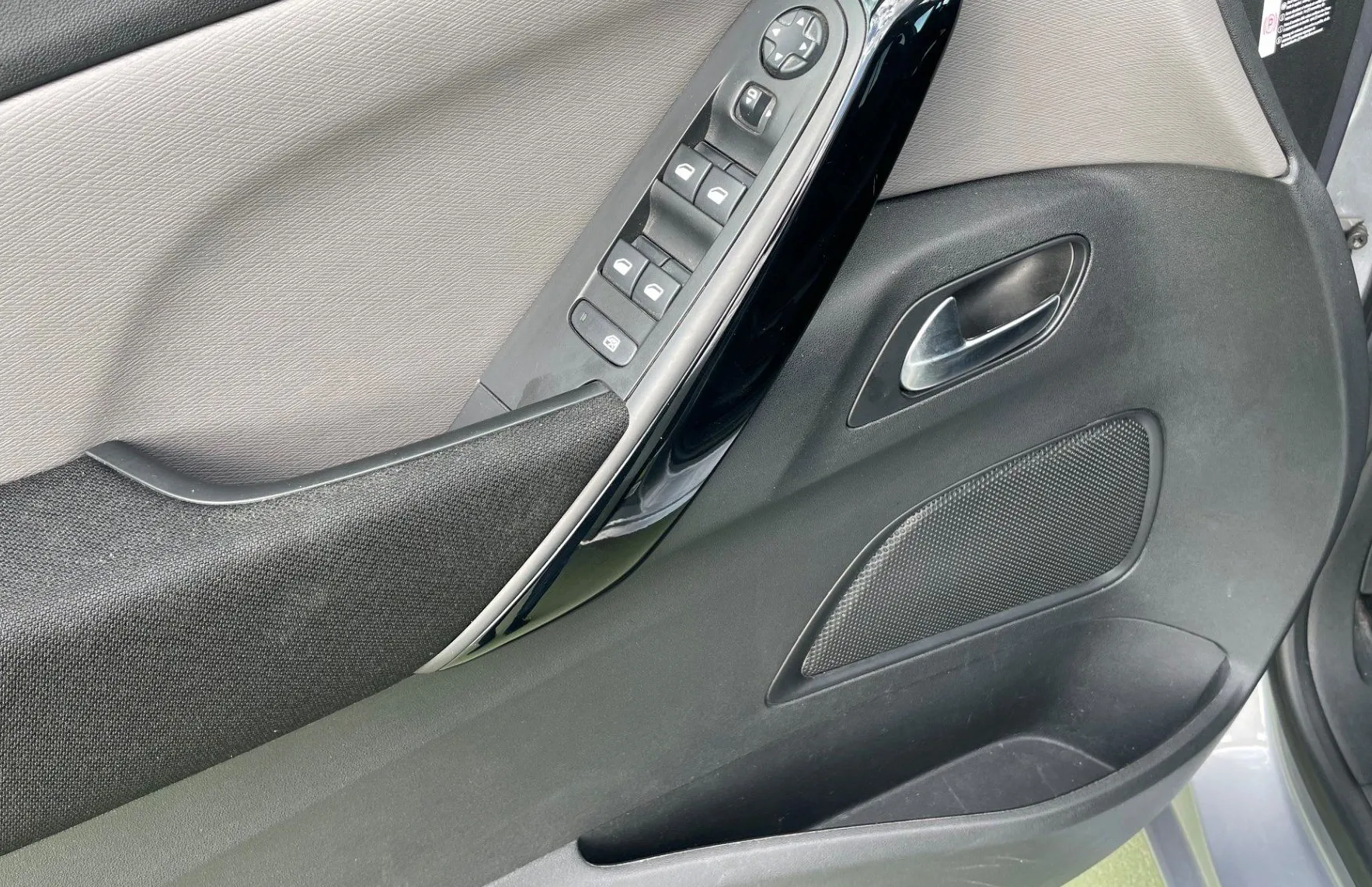 Zunanja slika - Citroën C4 Grand Picasso - C4 GR. PICASSO 88 KW NAVI.PDC ZAD.TEMPOMAT - 9