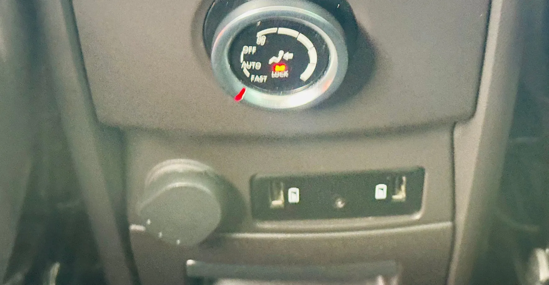 Zunanja slika - Renault Espace - 1.6 HDI 118 KW.KAMERA.NAVI.USNJE.GRE.SED.PANORAMA - 5