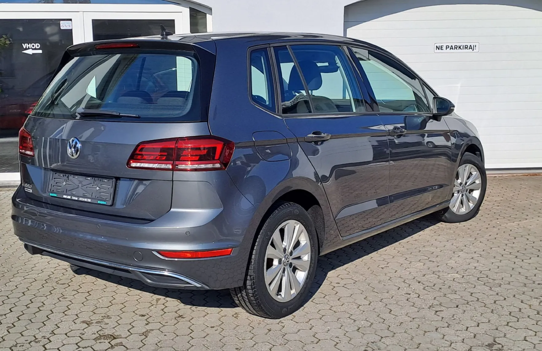Zunanja slika - Volkswagen Golf - Sportsvan 1.6 TDI Comfortline - 3