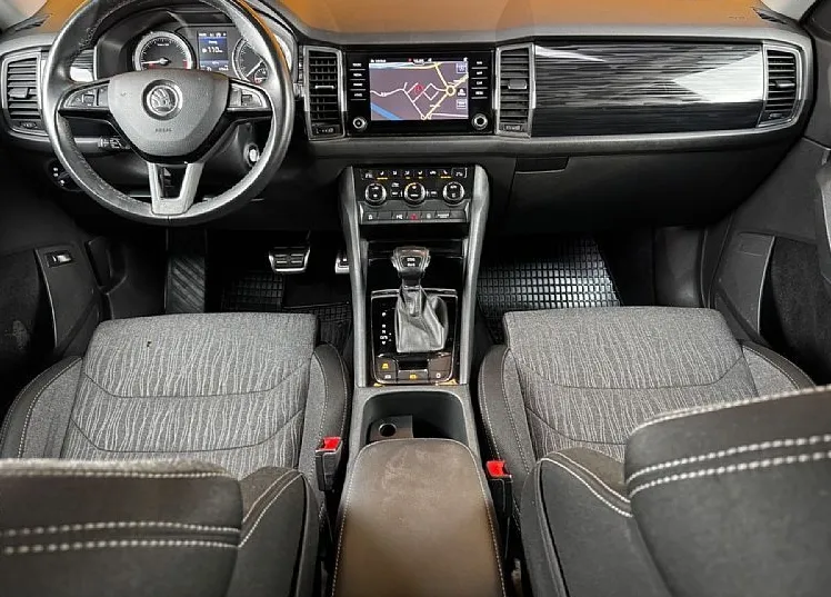 Zunanja slika - Škoda Kodiaq - 2.0 TDI 4X4 AUT.GRETJE VOLANA-360 KAMERA - 14