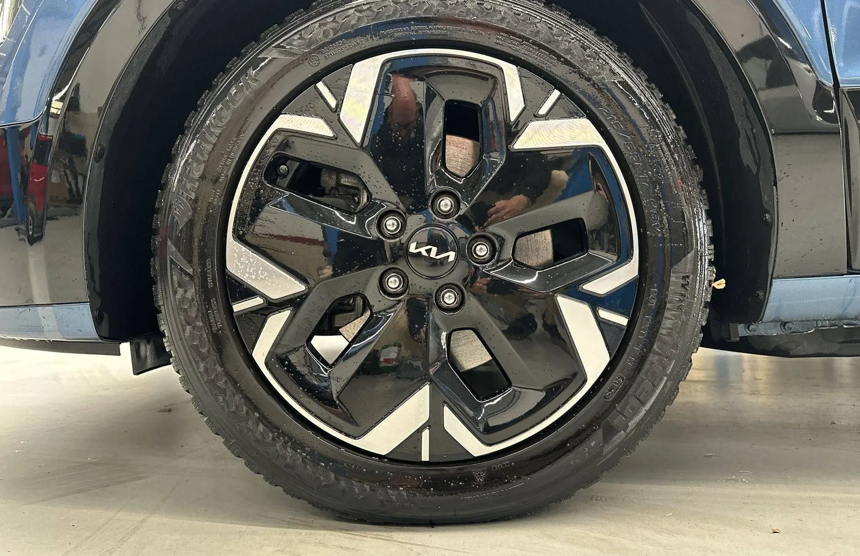 Zunanja slika - KIA Niro - EV EX MOTION - 8