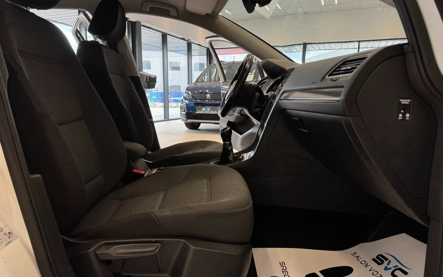 Zunanja slika - Volkswagen Golf - 1,6 TDI BMT - 9