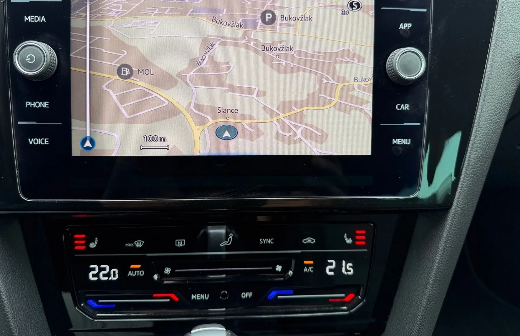 Zunanja slika - VW Passat - Variant 2.0 TDI BMT SCR Business DSG-Vlečna kljuka-Kamera - 19