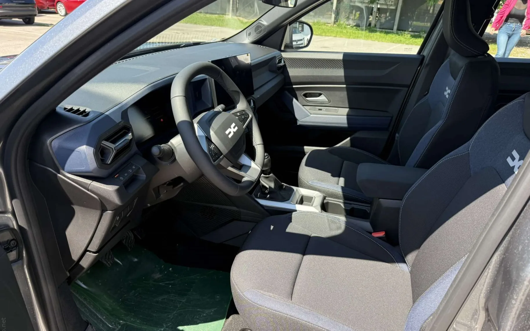 Zunanja slika - Dacia Bigster - mild hybrid 140 Expression - 5