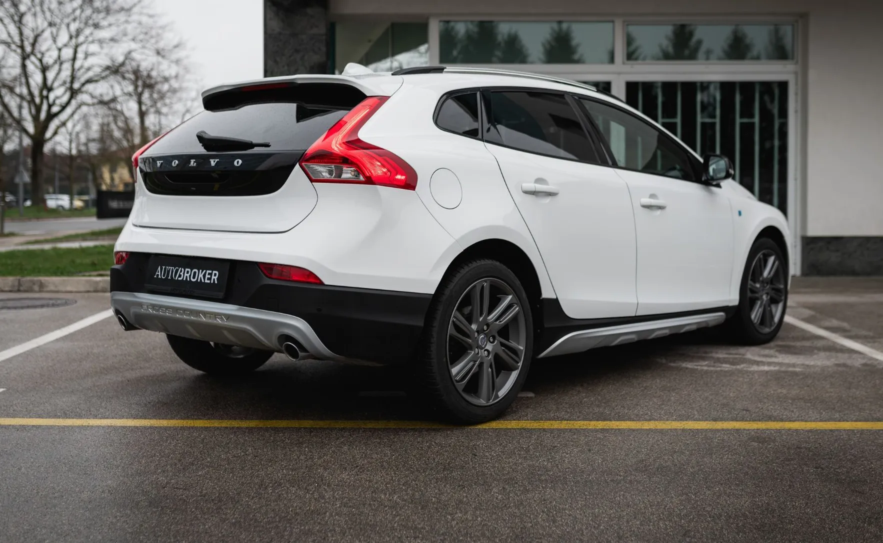Zunanja slika - Volvo V40 Cross Country - D3 Summum STYLE PAN - 5