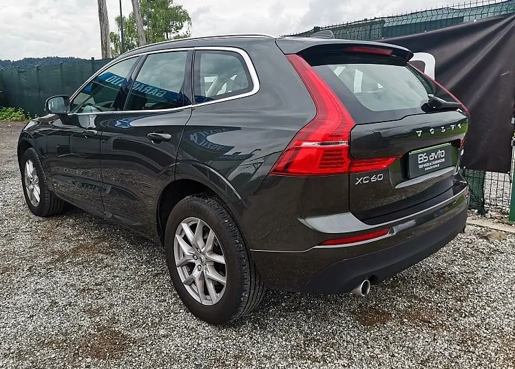 Zunanja slika - Volvo XC60 - D4 AUT AWDMomentumPRO-LED-NAVI-PDC-GRETJE SED.-ALU - 5