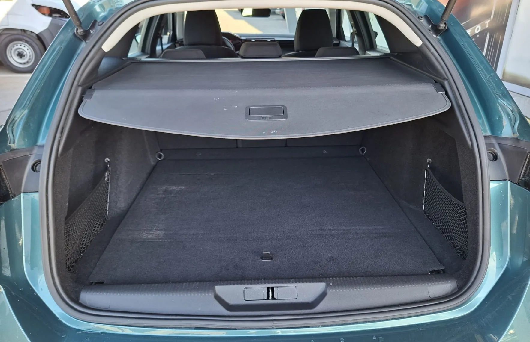 Zunanja slika - Peugeot 308 - SW 1.2 PureTech 130 STT Active Pack - 9