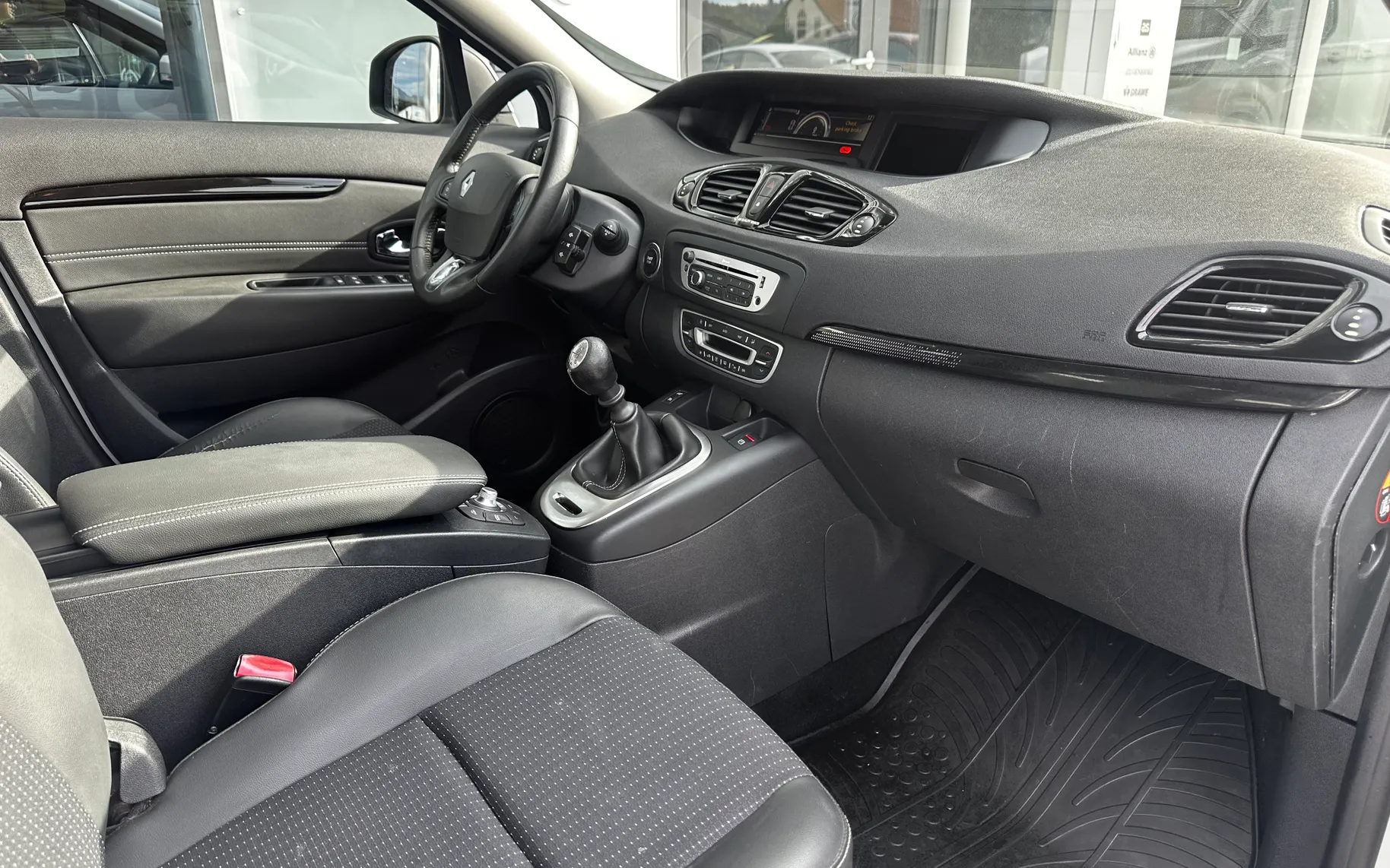 Zunanja slika - Renault Scénic - 1.6 16V Dynamique - 10