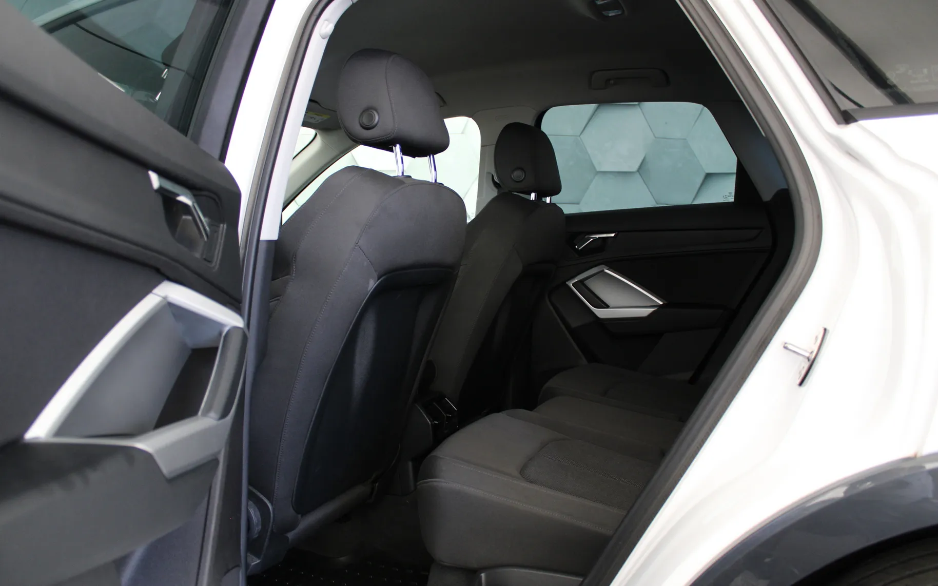 Zunanja slika - Audi Q3 - 35 TFSI S-Tronic Advanced 150KM VIRTUAL LED - 10