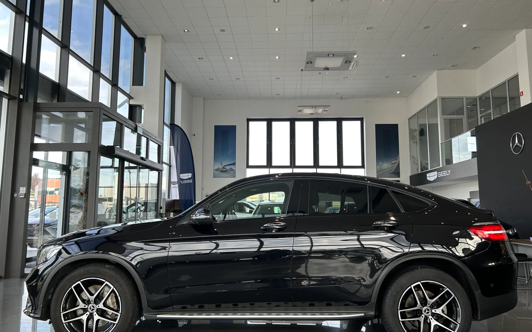 Zunanja slika - Mercedes-Benz GLC Coupe - I220dI4MATIC|AUT|LED|NAVI|DIGITAL|PREMIUM - 3