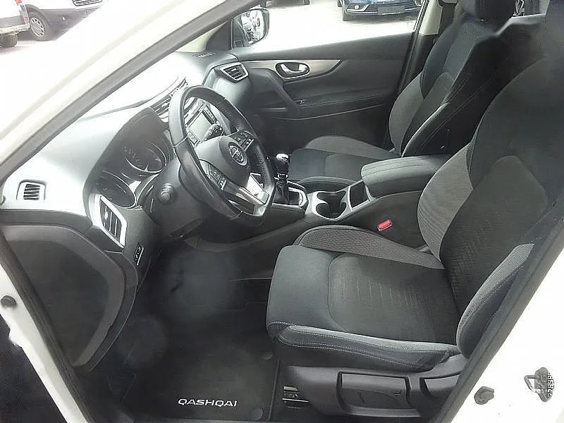 Zunanja slika - Nissan Qashqai - 1.2 DIG-T KAMERA 360 LANE ASSIST VSA ZGODOVINA LED - 27
