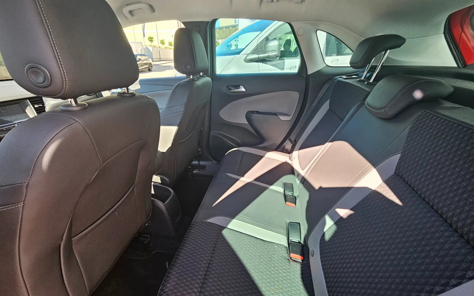 Zunanja slika - Opel Crossland X - X 1.5 CDTi Innovation - 8
