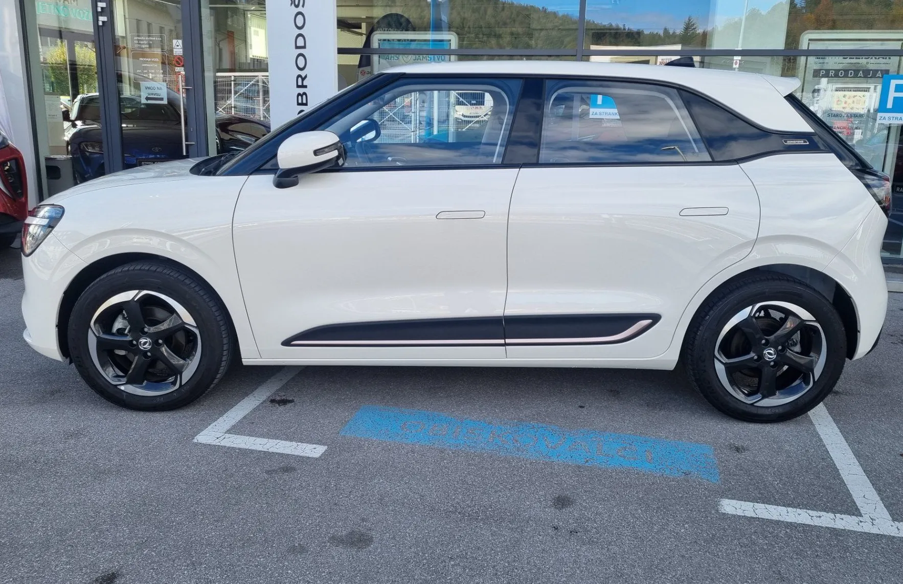 Zunanja slika - Dongfeng Box - 42.3 kWh - KOT NOV - SAMO 7.709km - TOP OPREMA - 6