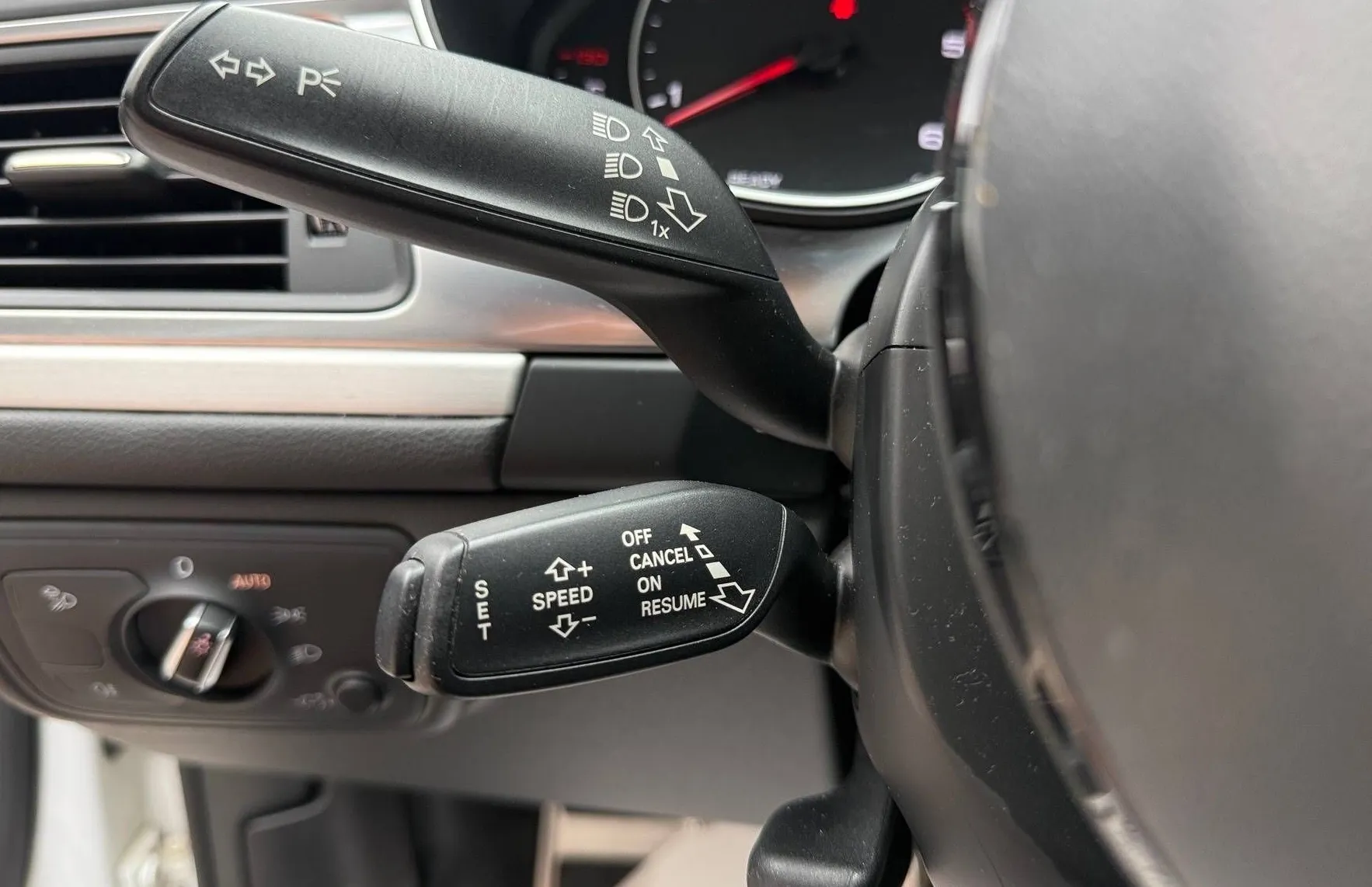 Zunanja slika - Audi A6 - Avant 3.0 TDI 20COL S-LINE XENON NAVI PDC KAM TEM TOP - 17