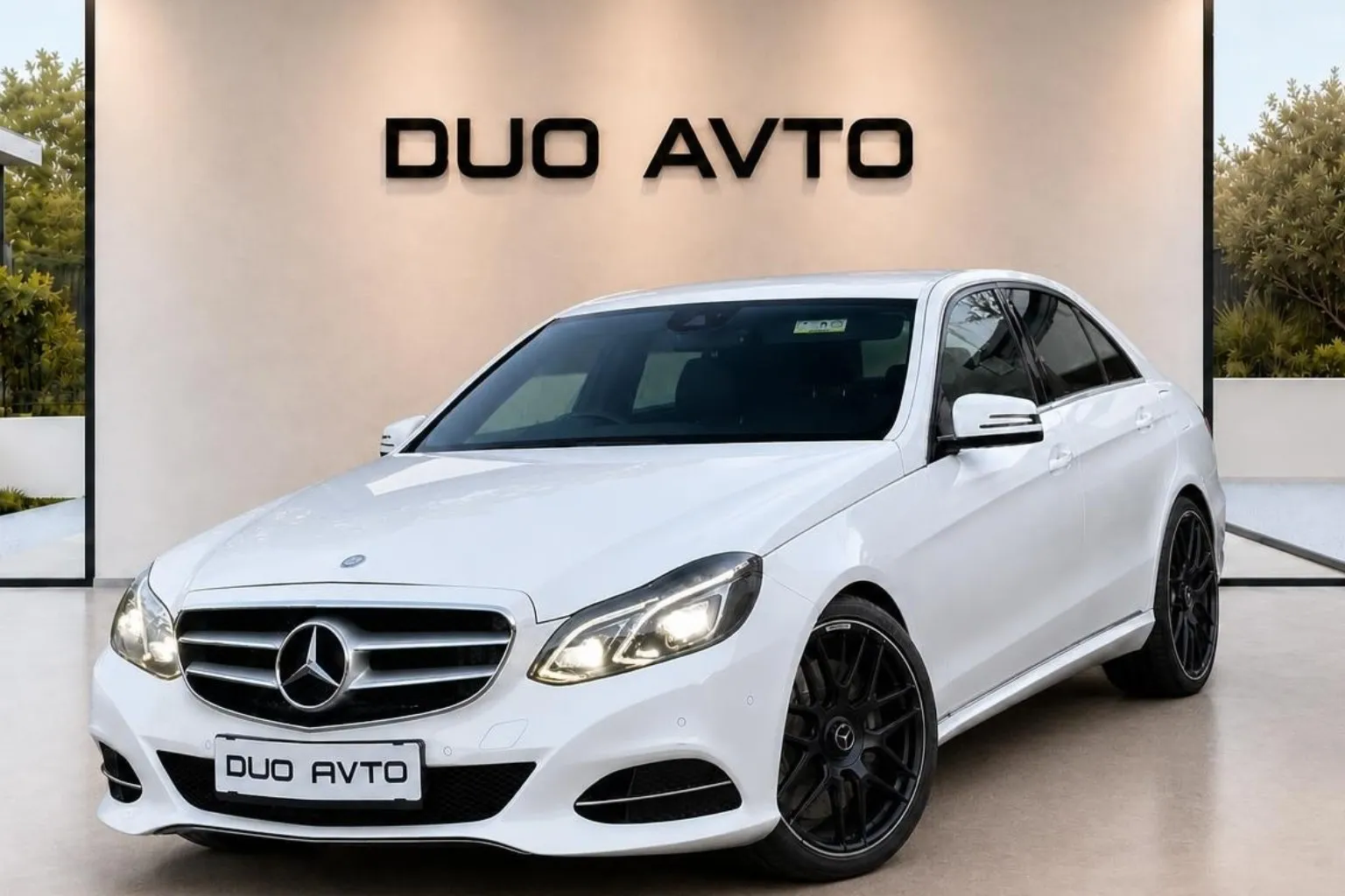 Zunanja slika - Mercedes-Benz E-Razred - 220D-AUT-AVANTGRADE-FUL LED-LIZING ZA TUJCE - 2