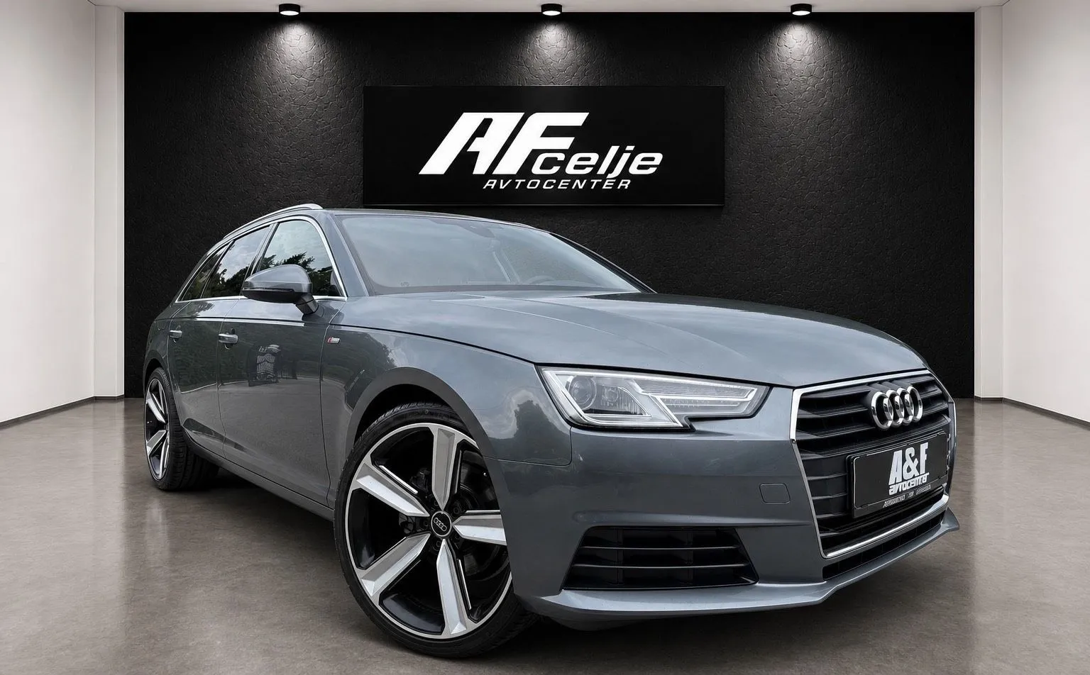 Zunanja slika - Audi A4 Avant - 2.0 TDI  Basis  S tronic - 3