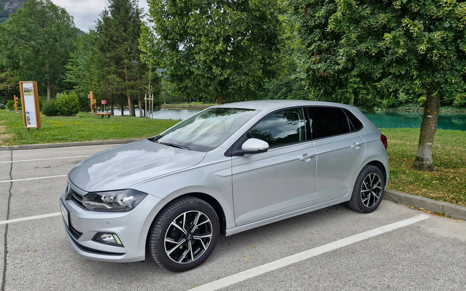 Zunanja slika - Volkswagen Polo - 1,0 Life - 2