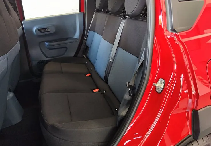 Zunanja slika - Fiat Grande Panda - 1.2 T-Gen3 110 AT 6 Icon - 8
