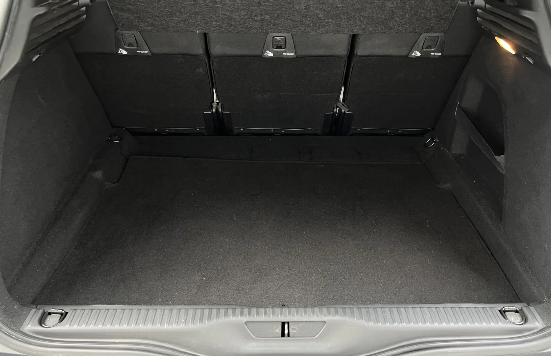 Zunanja slika - Citroën C4 - Picasso HDi 120 od 2 lastnika servisna potrjena garancija - 15