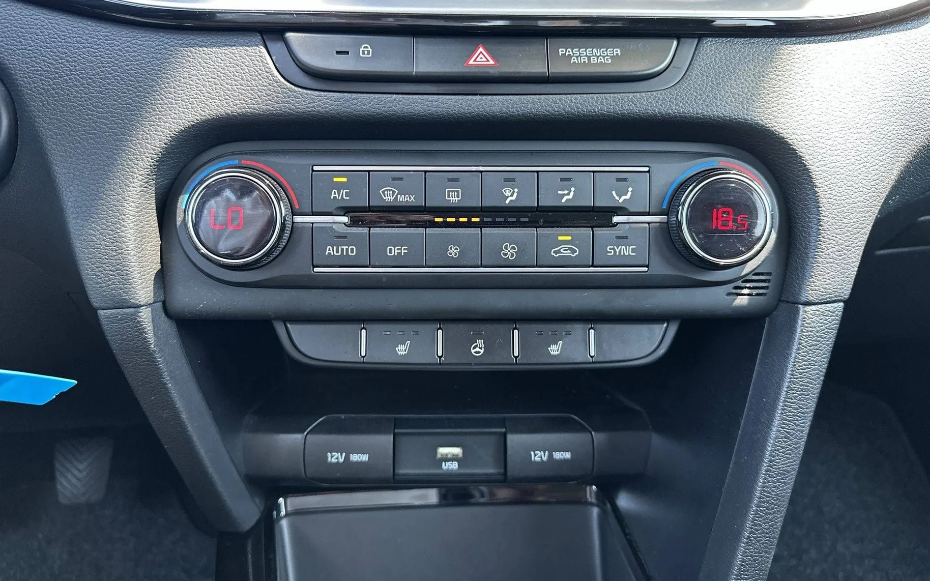 Notranja slika - KIA XCeed - 1.0 EX Way - 19