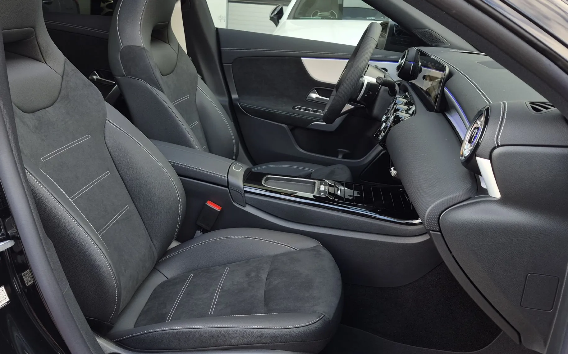 Zunanja slika - Mercedes-Benz CLA-Razred - CLA 200 - 12
