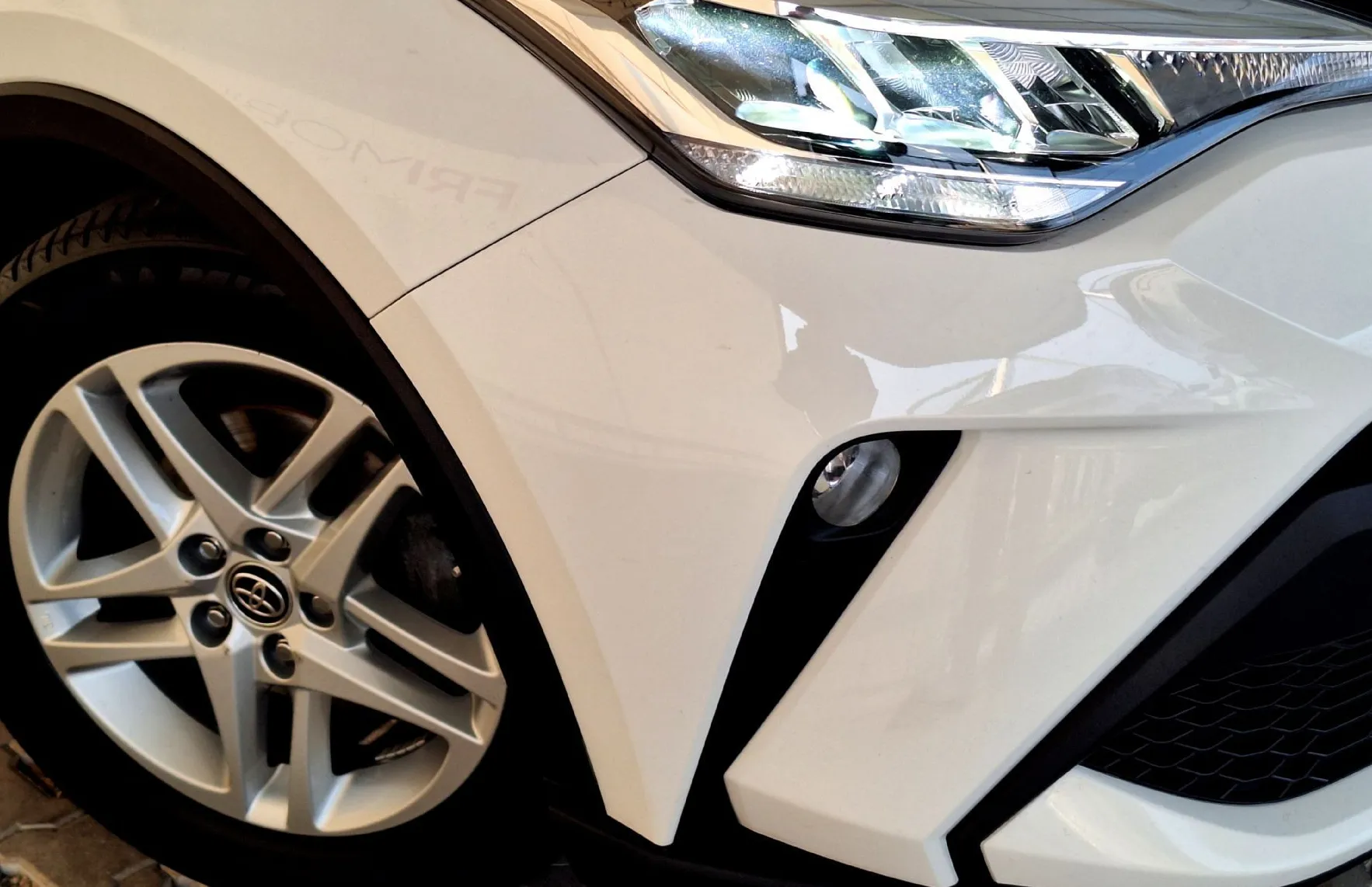 Zunanja slika - Toyota C-HR - 1.8 hibrid HEV C-ENTER SMART - 7