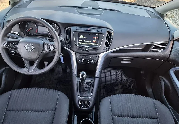 Zunanja slika - Opel Zafira - 1.6 CDTI - BREZ POLOGA - OPRAVLJEN VELIKI SERVIS - 8