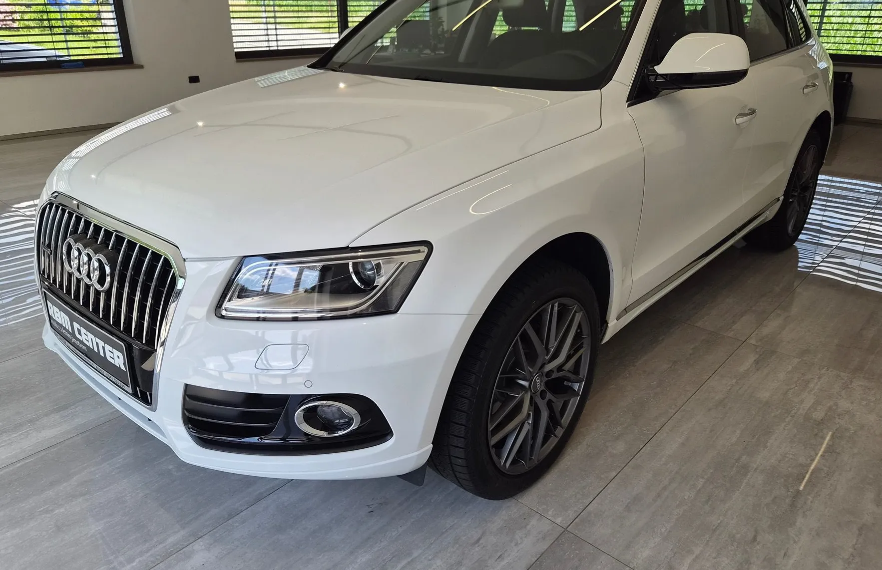 Zunanja slika - Audi Q5 - 2.0 TDI QUATTRO|SLO|XENON|TEMPOMAT|BT|NAVI|PDC - 6