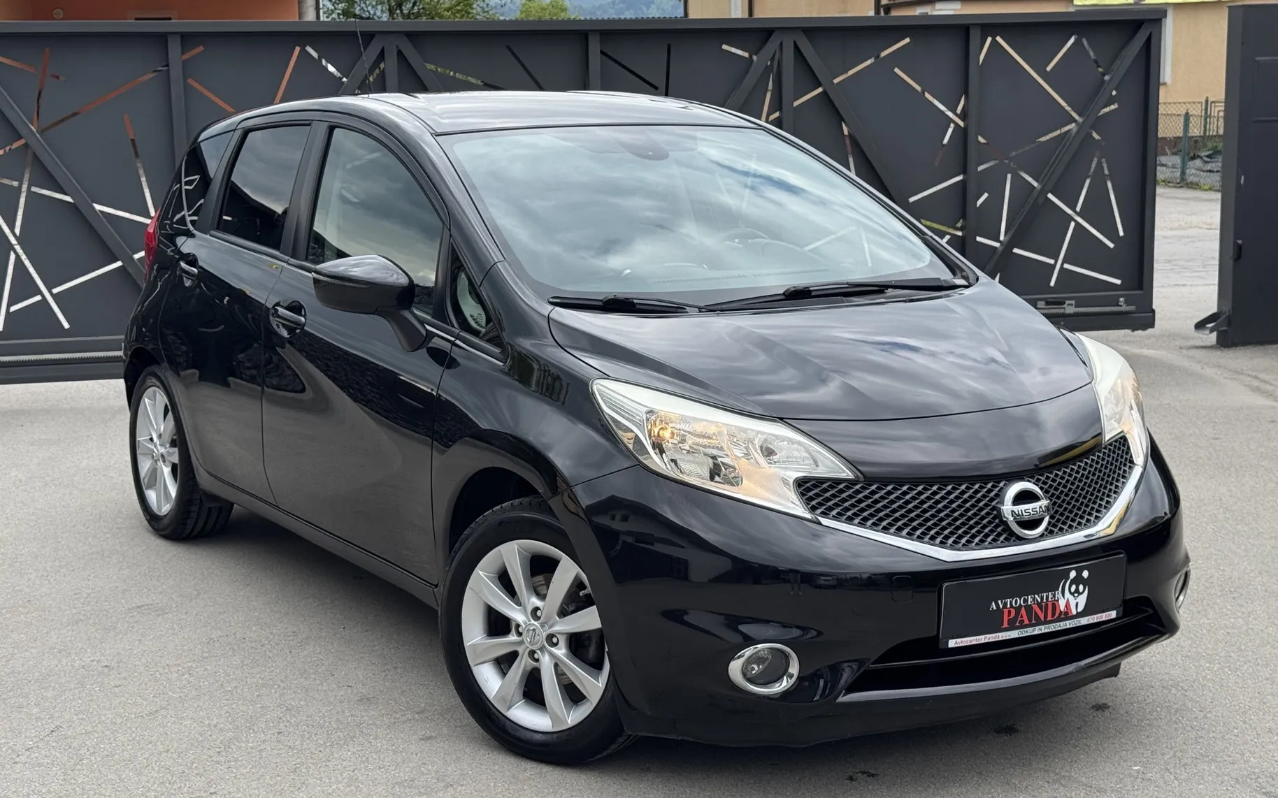 Zunanja slika - Nissan Note - 1,2 Visia - 5