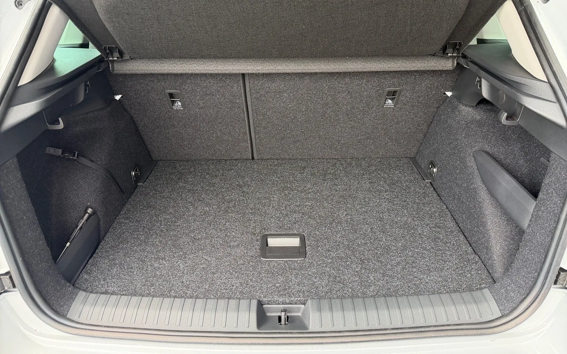 Notranja slika - Škoda Kamiq - 1.0 TSI Edition... - 12