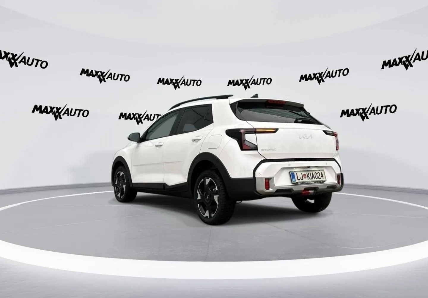 Notranja slika - KIA Stonic - 1.0 T-GDi EX Pulse M T... - 7