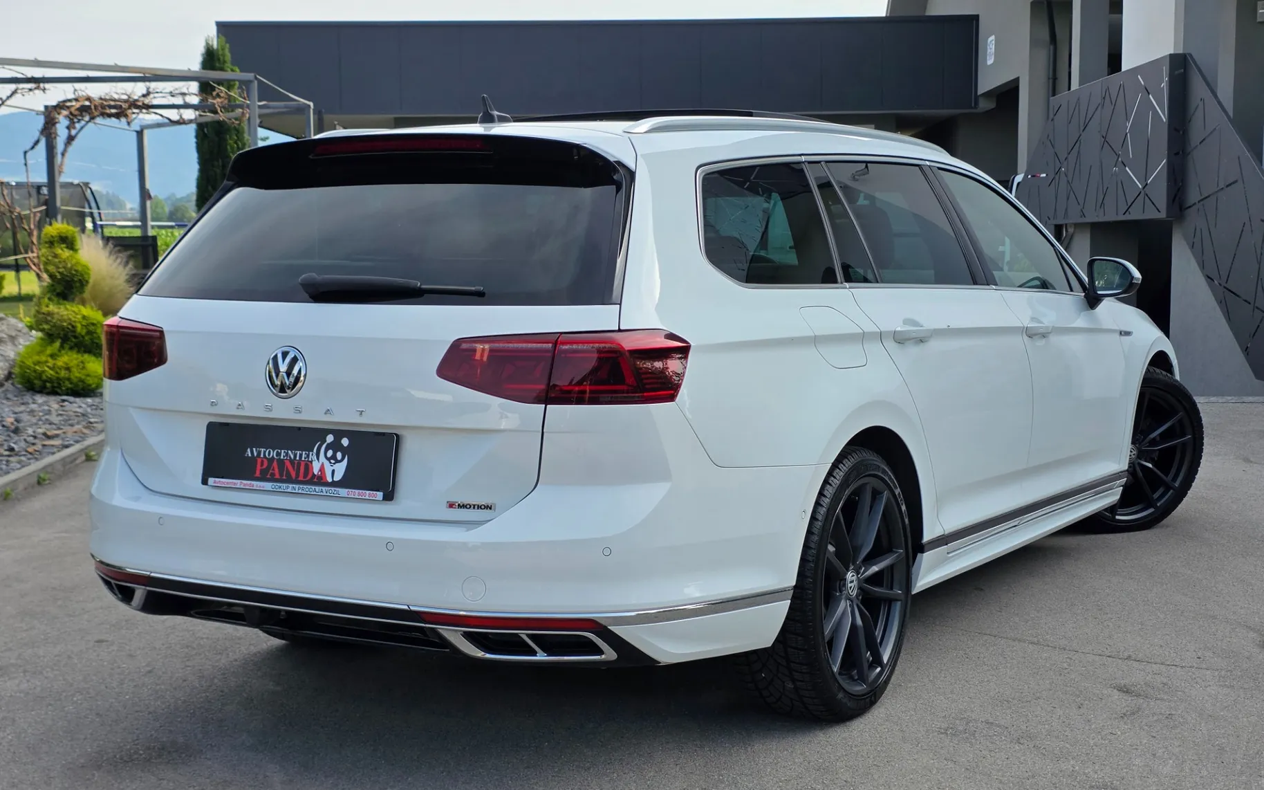 Zunanja slika - Volkswagen Passat - Variant 2,0 TDI DSG R-Line 4-Motion - 4