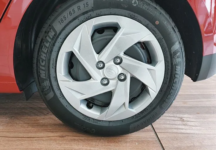 Zunanja slika - Hyundai i20 - 1.0 T-GDI LIFE-REZ.KOLO-NAVI-DAB-LED-APPLE-VIDEO - 9