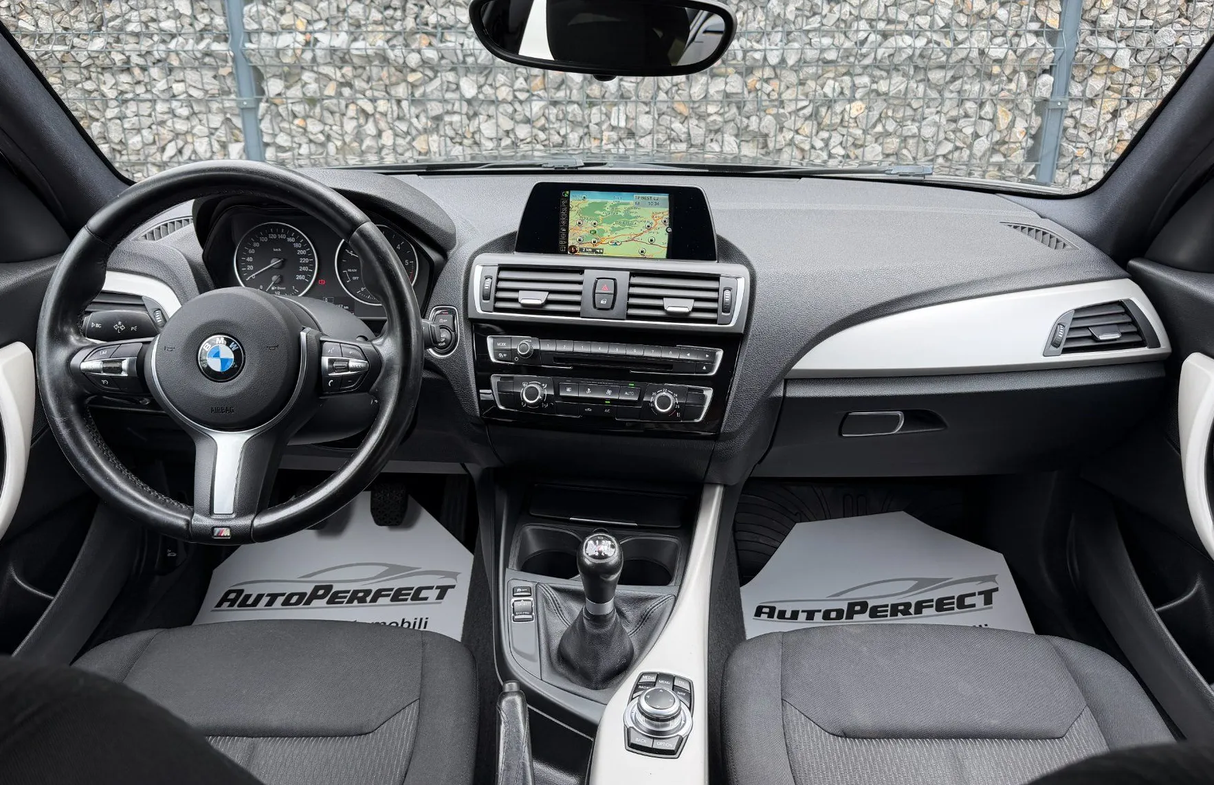 Zunanja slika - BMW Serija 1 - : 114d M Sport | Navi | PDC | LED - 10