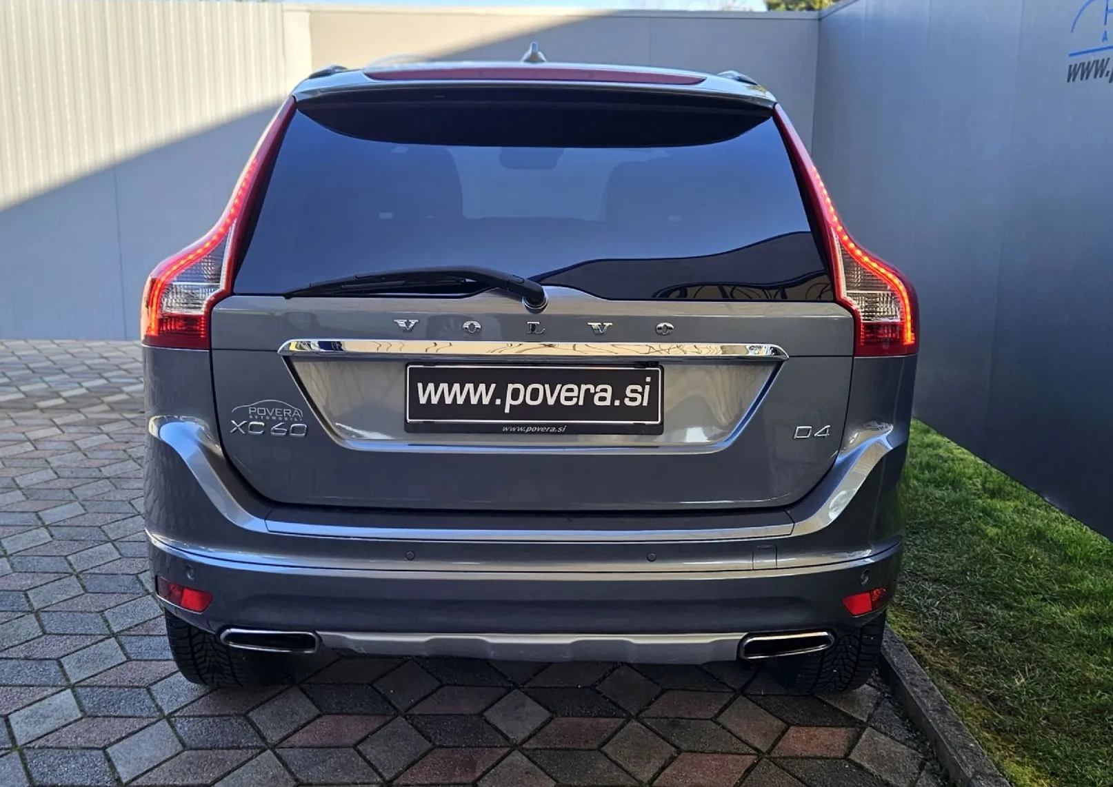 Zunanja slika - Volvo XC60 - D4 AUT. SIGNATURE +Xenon+ACC+Kamera +Pano+Usnje... - 7