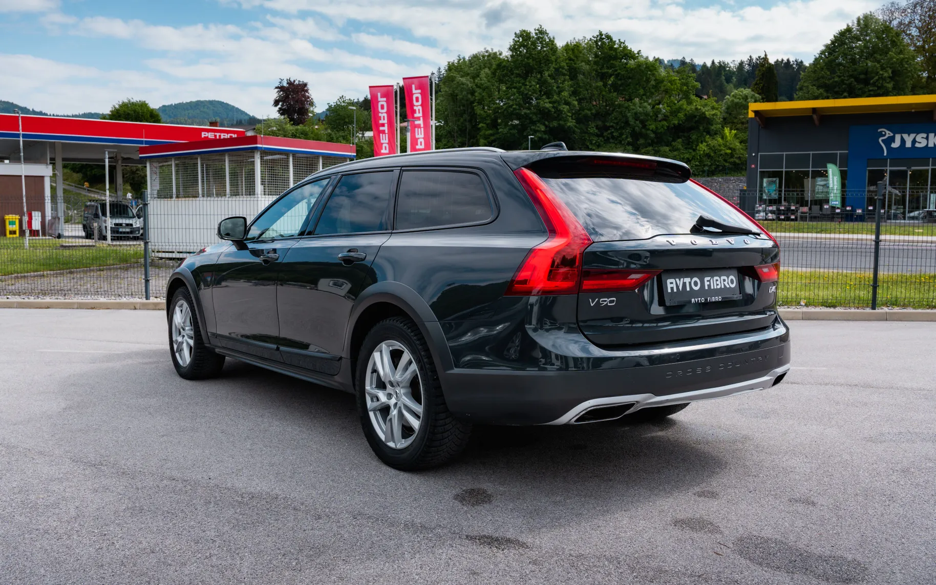 Zunanja slika - Volvo V90 - Cross Country D4 AWD Pro Avt. - 6