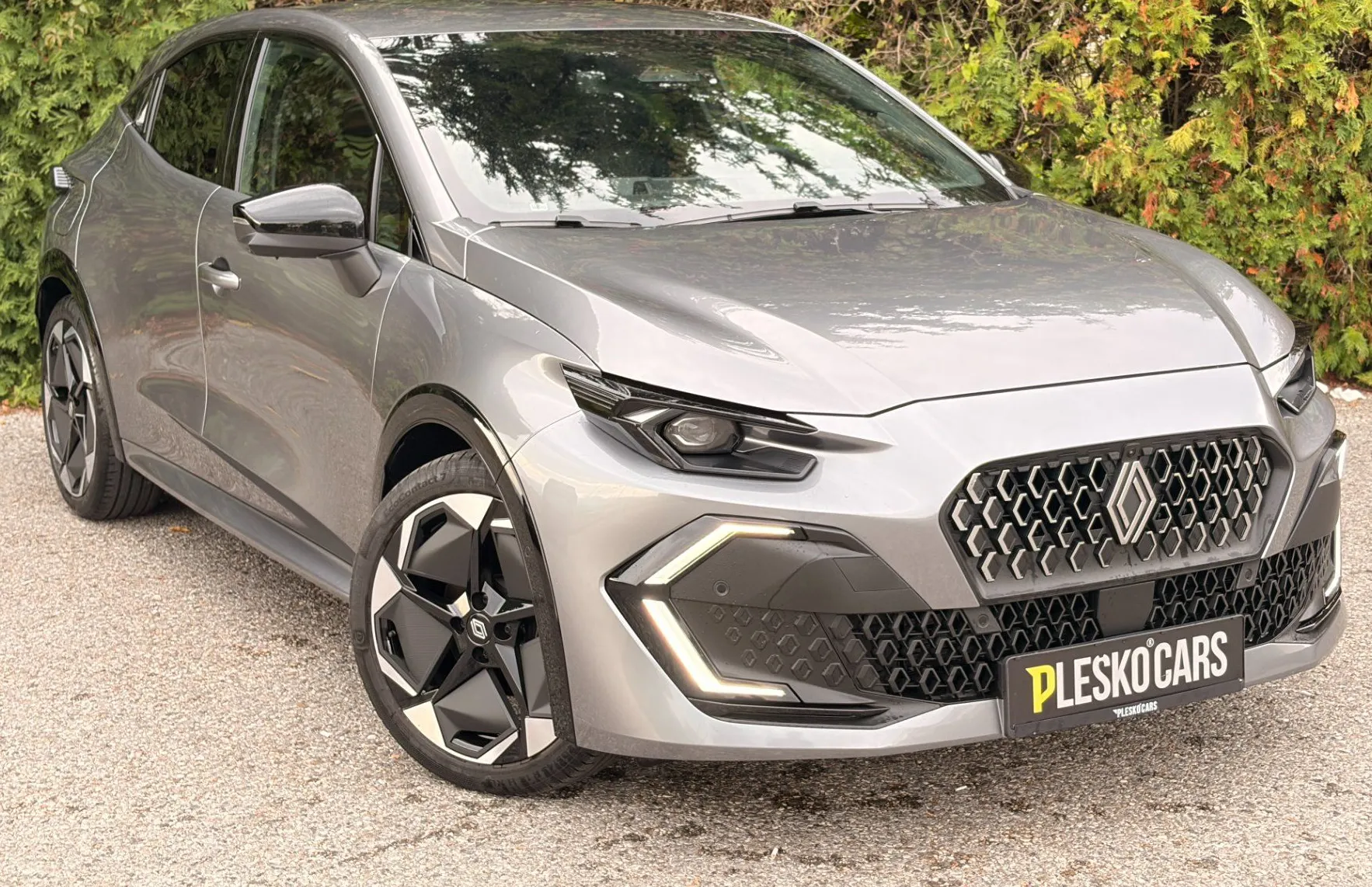 Zunanja slika - Renault Clio - TCe 115 Techno EDC - 3