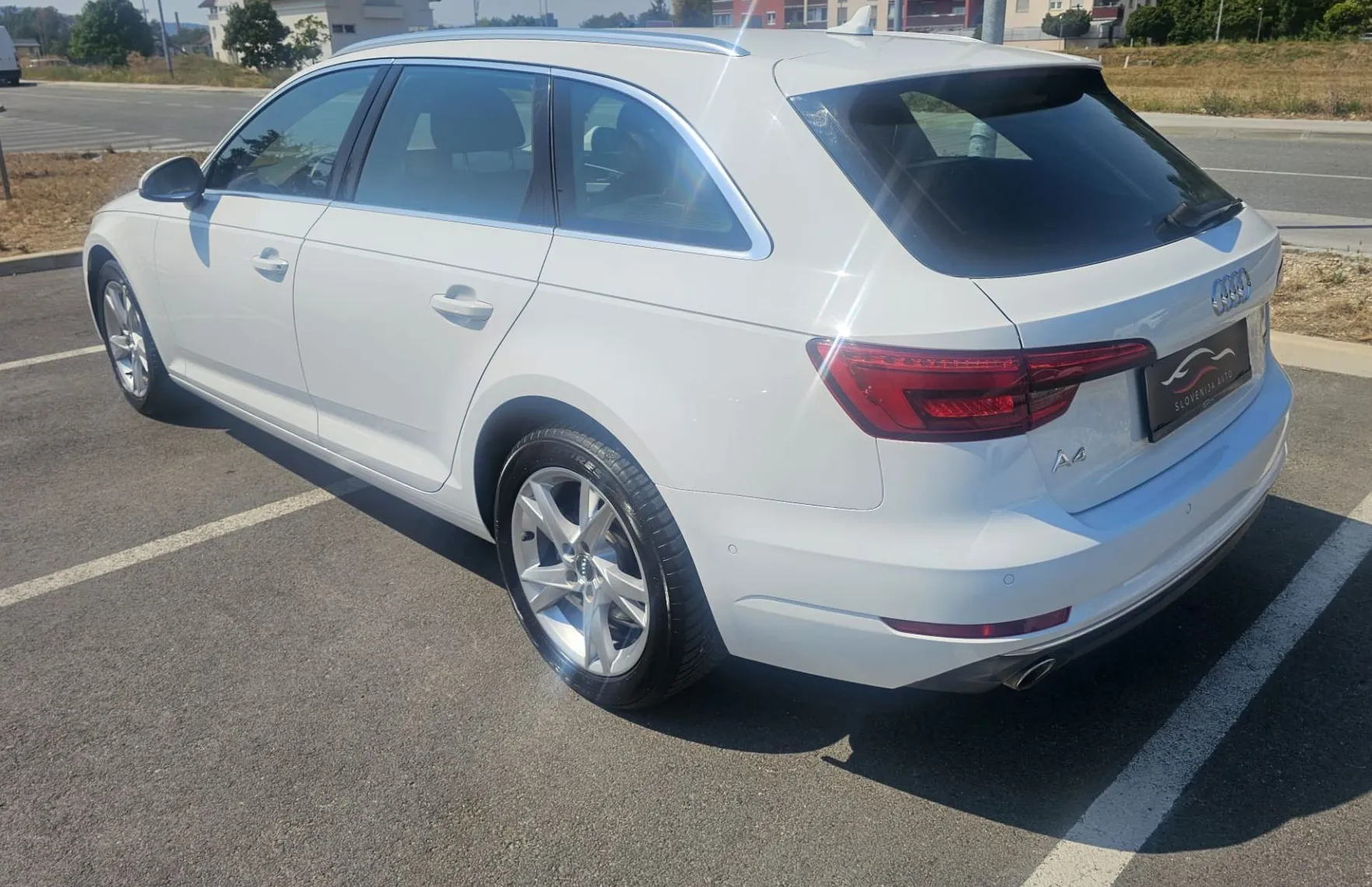 Zunanja slika - Audi A4 - Avant 2.0TDI Design|martix|DIGIklima|Assis|navi|sportsed - 6