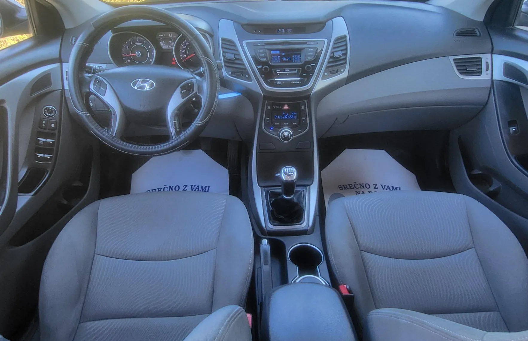 Zunanja slika - Hyundai Elantra - 1.6 CVVT Comfort slo-1lastnik-acc-potrjena servisn - 7