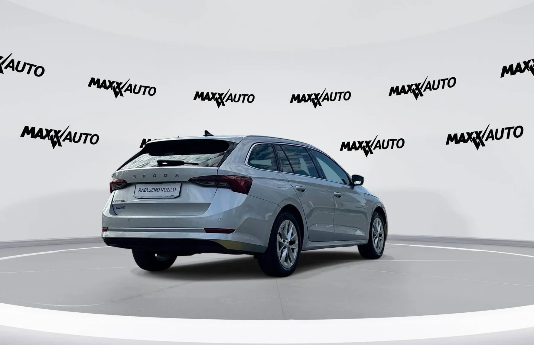 Zunanja slika - Škoda Octavia - Combi 2.0 TDI Style DSG - 5